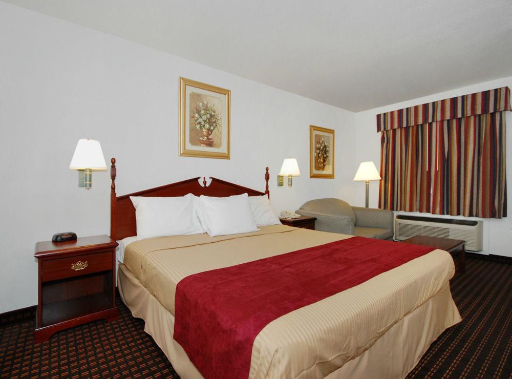 Best Western Johnson City Inn Екстериор снимка
