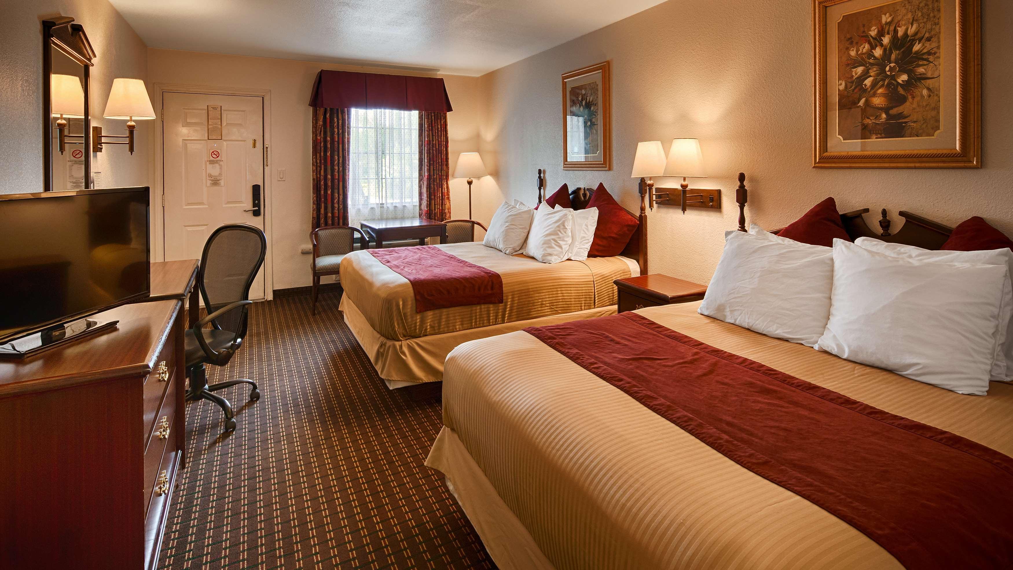 Best Western Johnson City Inn Екстериор снимка