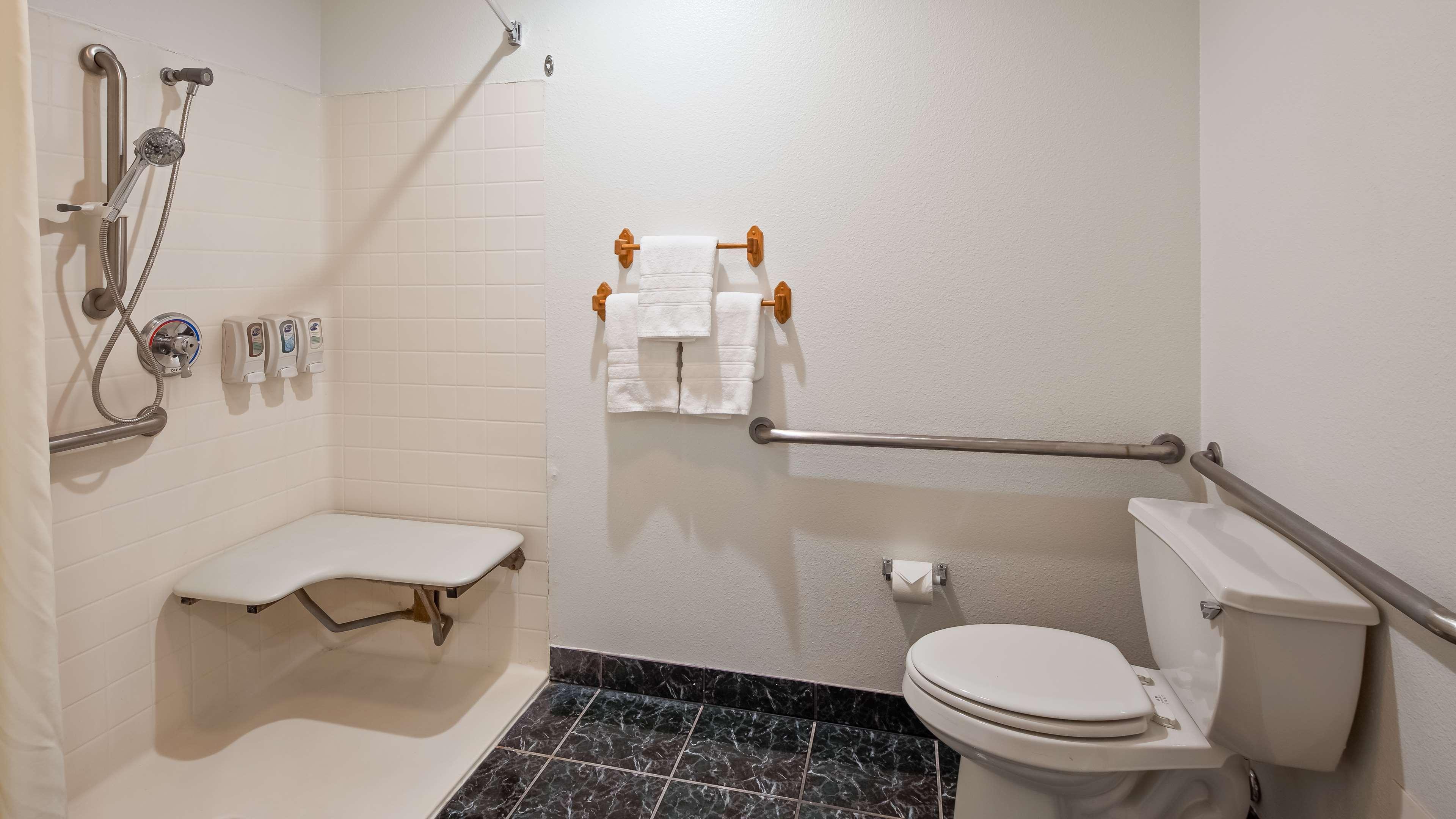 Best Western Johnson City Inn Екстериор снимка