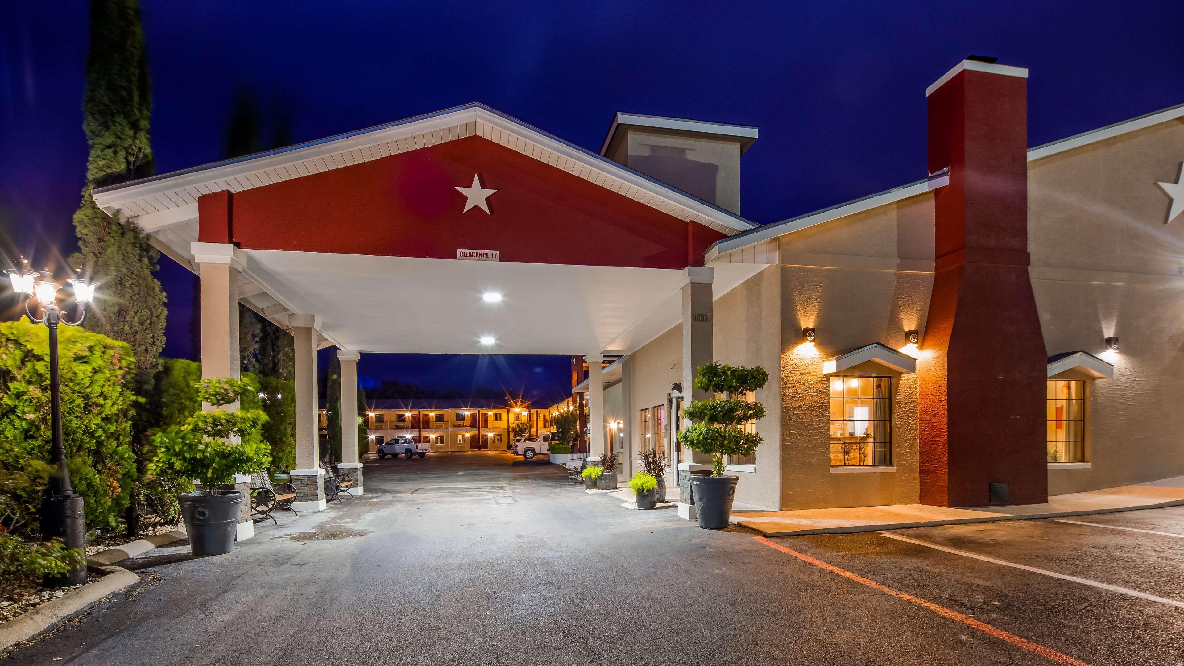 Best Western Johnson City Inn Екстериор снимка