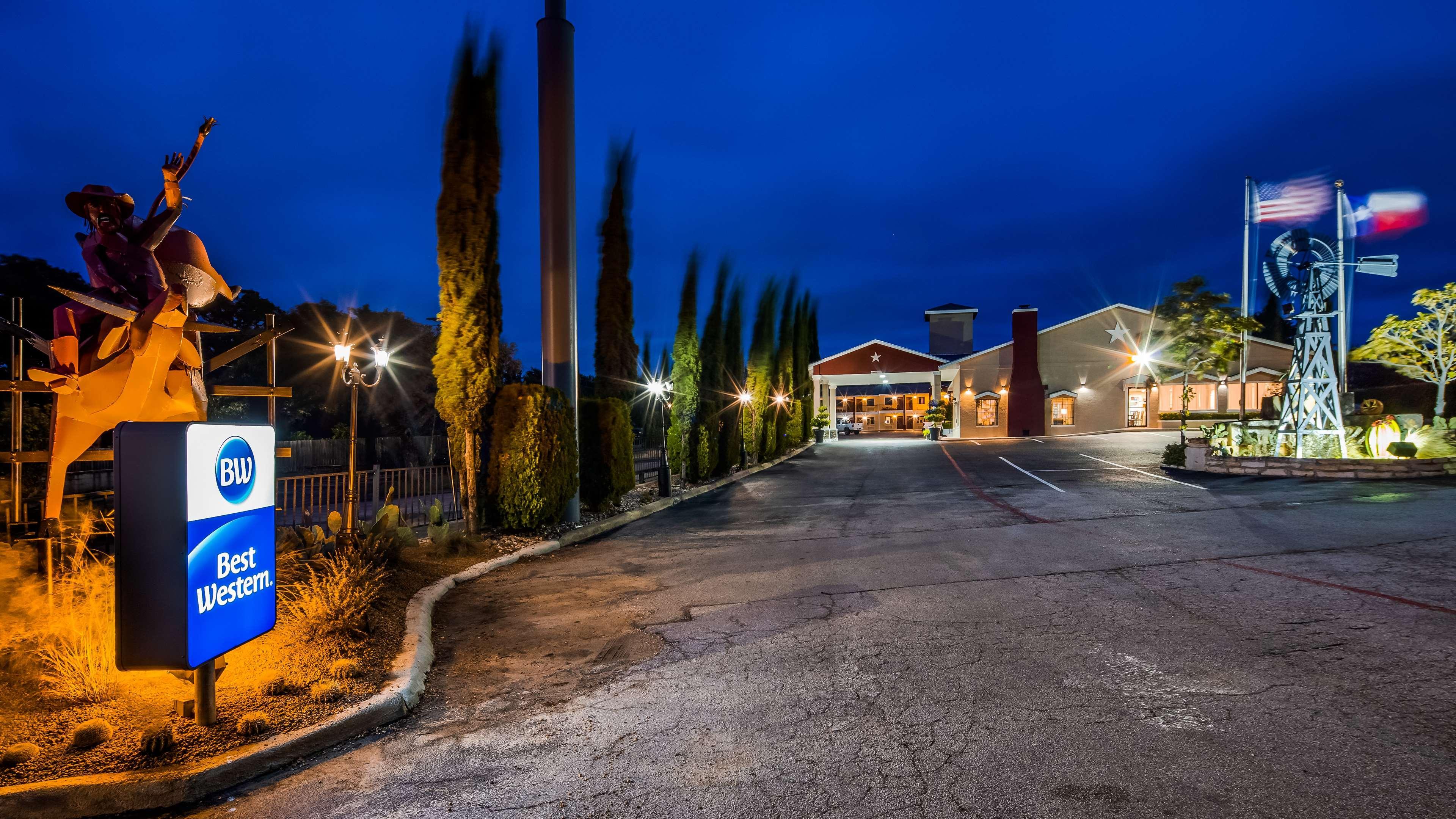 Best Western Johnson City Inn Екстериор снимка